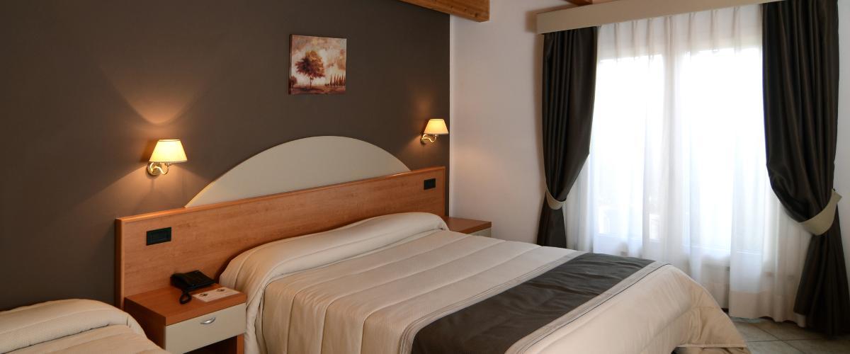 Hotel Il Cammino Di Francesco バスティーア・ウンブラ エクステリア 写真